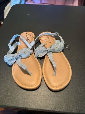 Torrid blue sandals with rhinestone bow detail  size 9W nwt